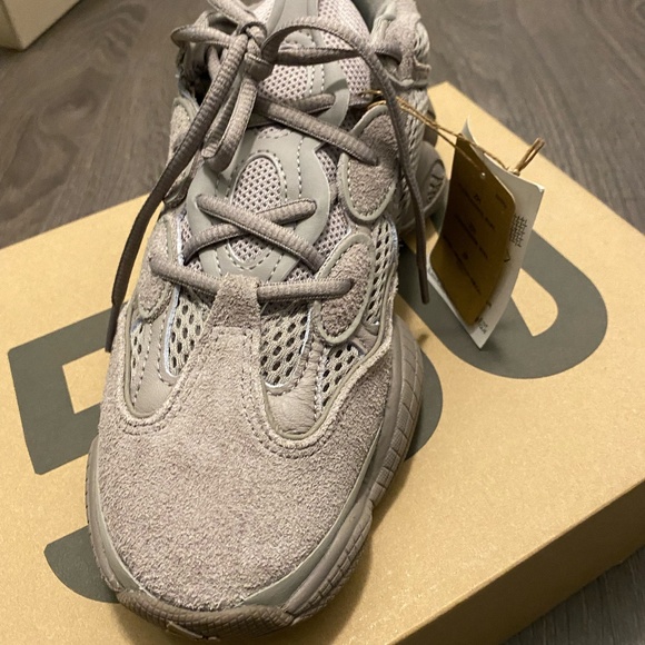 Yeezy Boost 500 Ashgrey Brand New In Box - Picture 2 of 4